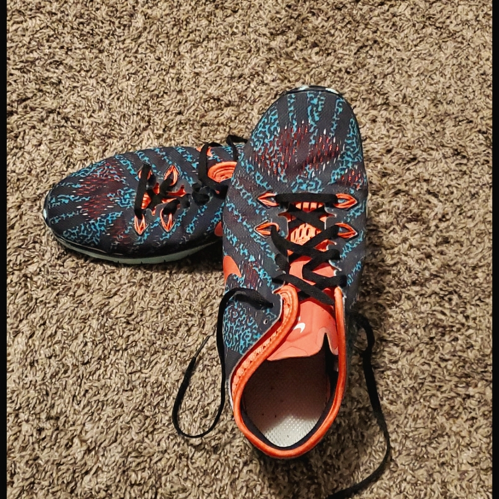 NIKE FREE TR FIT 5
